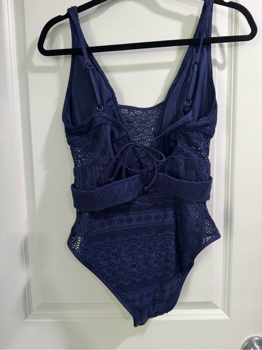 Becca Navy Color Play Belted Mesh Crochet One Piece Swimsuit M - Picture 5 of 6
